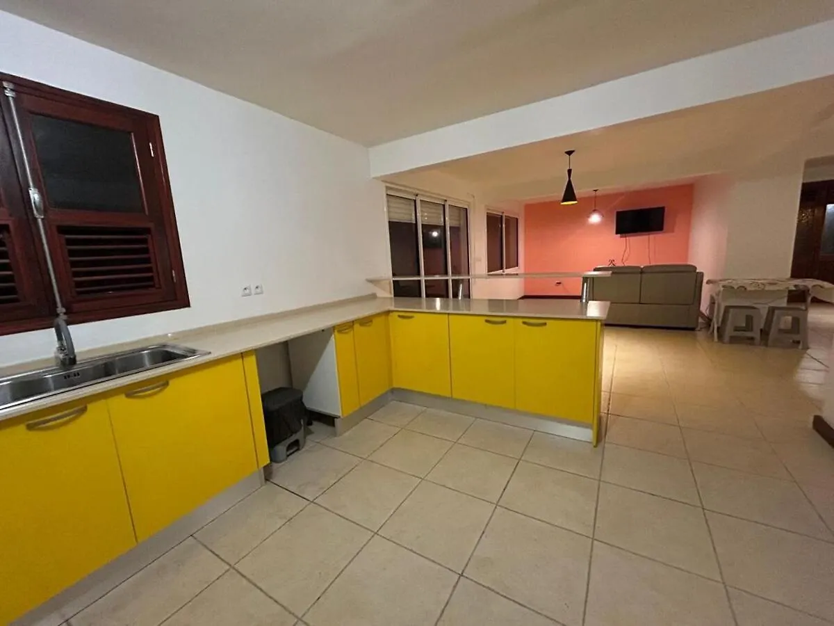 Grand Bas De Villa Avec Piscine A La Residence Ker Anna Sainte-Anne 0*,  Μαρτινίκα
