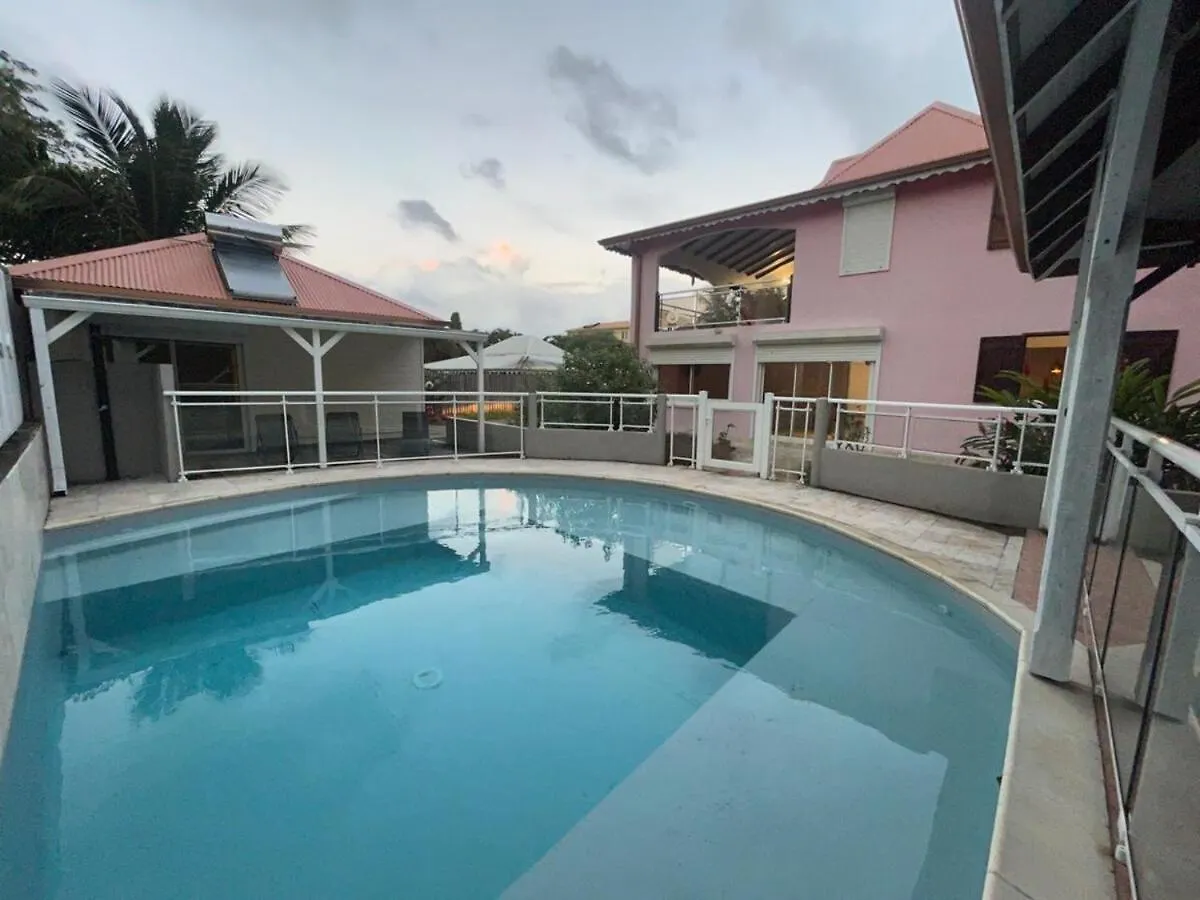 Διαμέρισμα Grand Bas De Villa Avec Piscine A La Residence Ker Anna Sainte-Anne